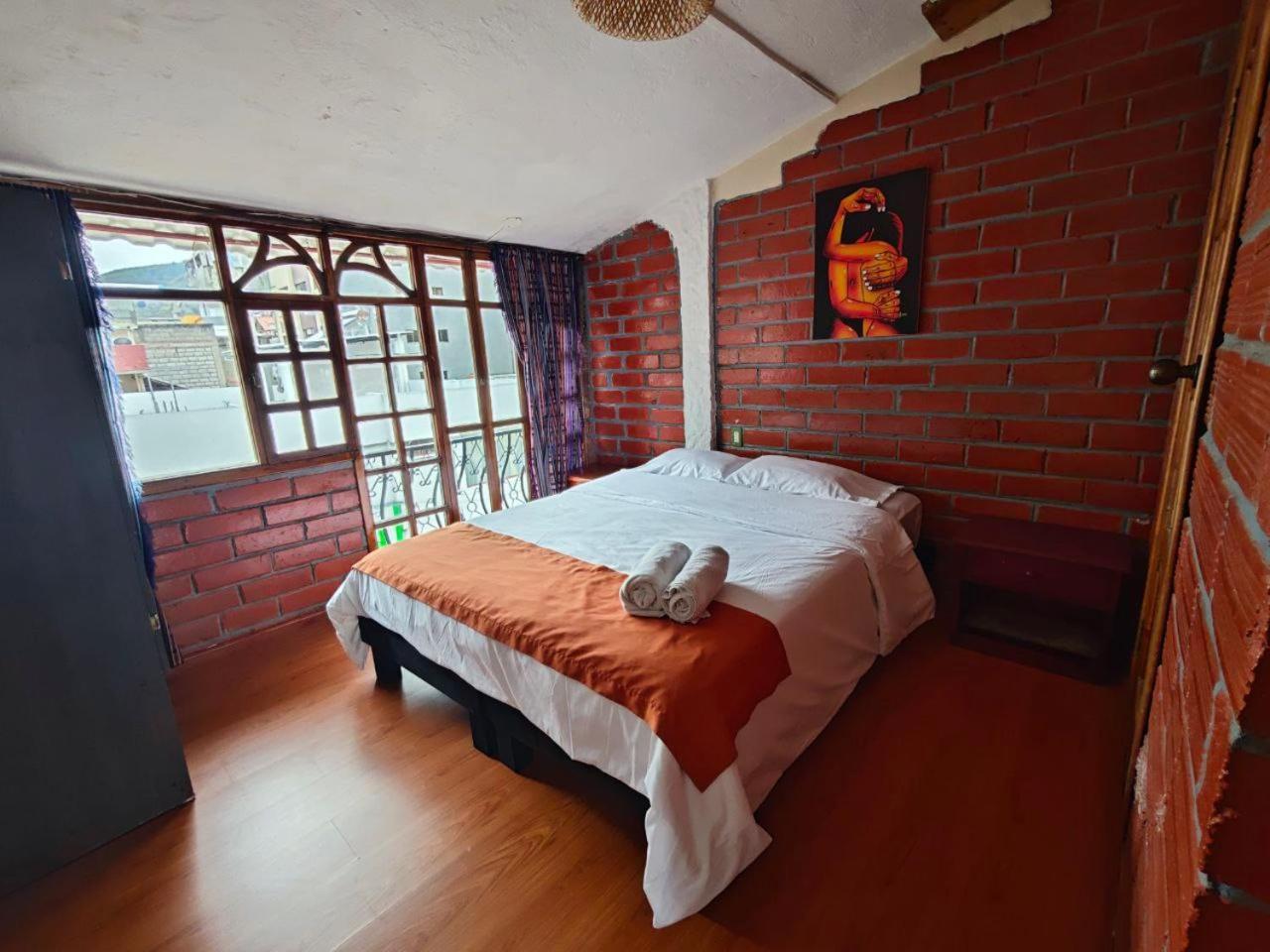 Garden House Hostal 巴尼奥斯 外观 照片
