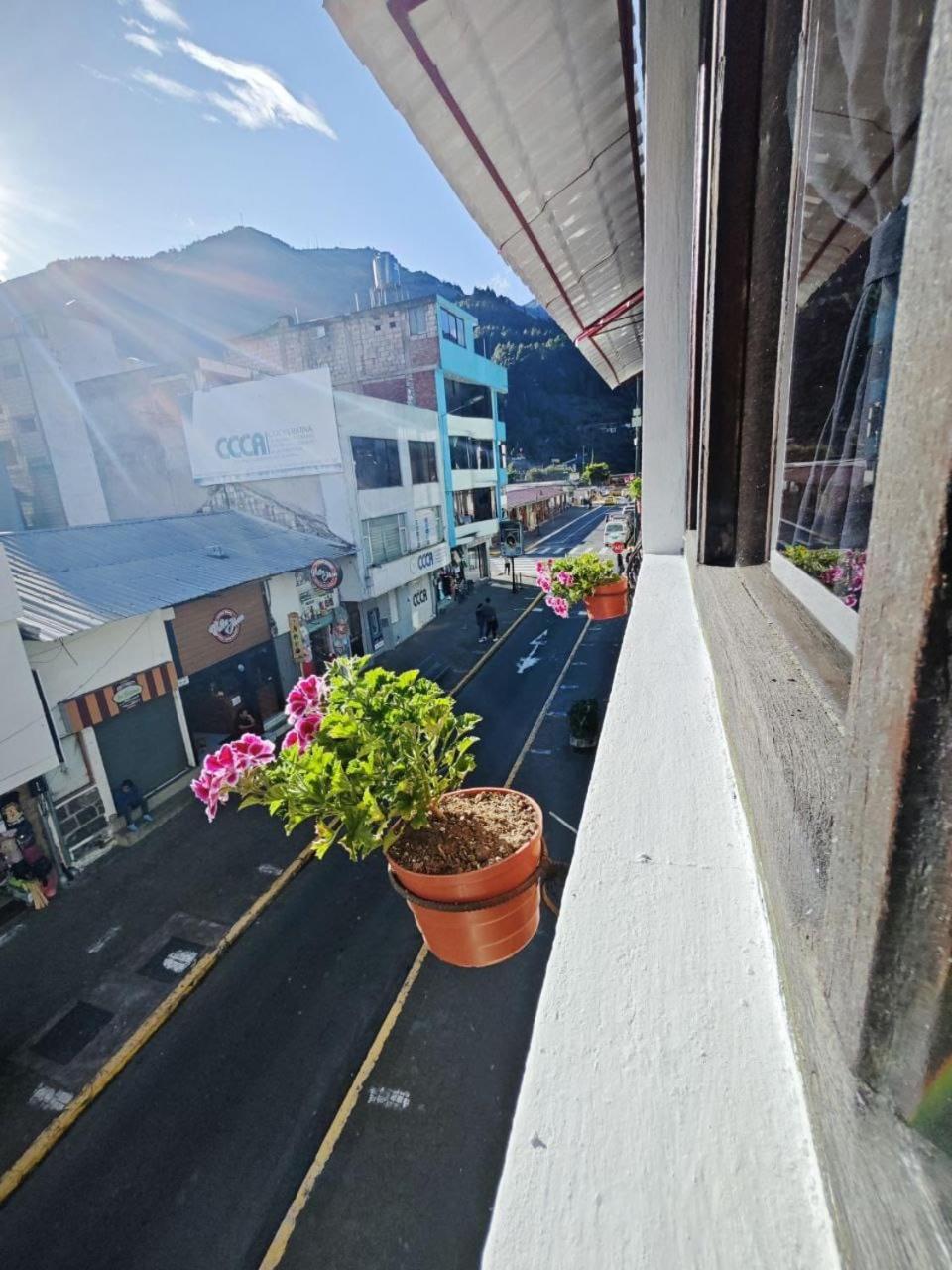 Garden House Hostal 巴尼奥斯 外观 照片